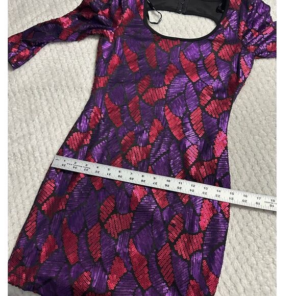 Marciano Bodycon Dress Women's XS Purple Red Sequin Mini Open Back 3/4 Sleeves - Picture 12 of 13